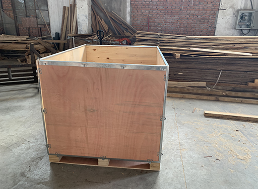 免熏蒸卡扣包装箱 免熏蒸卡扣包装箱